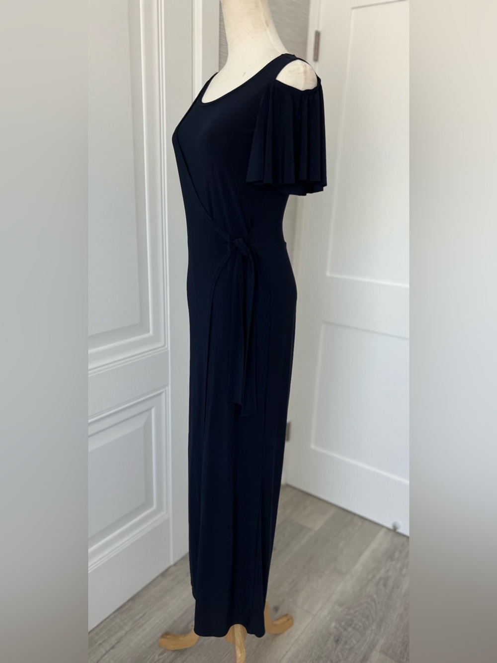 Ballroom Smooth Latin Practice wear Cold-Shoulder pantsuit with waist tie in Nav - Picture 5 of 11